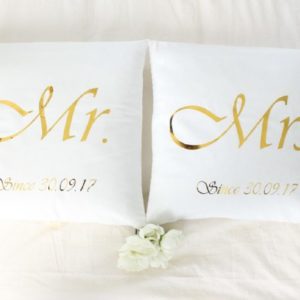Coussins mariés blanc et or personnalisable avec date Cadeau de Mariage