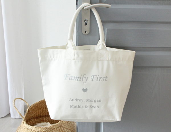 Sac Cabas blanc "Family First" personnalisable